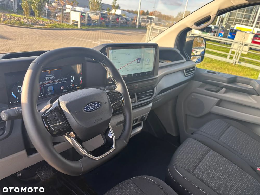 Ford Transit Custom - 12