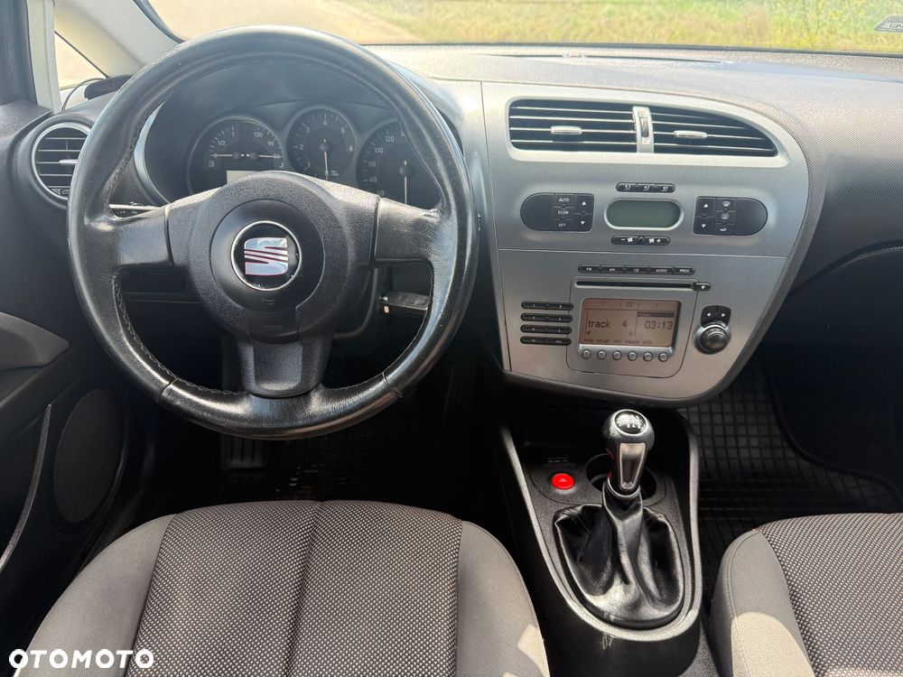 Seat Leon 2.0 TDI Stylance - 12