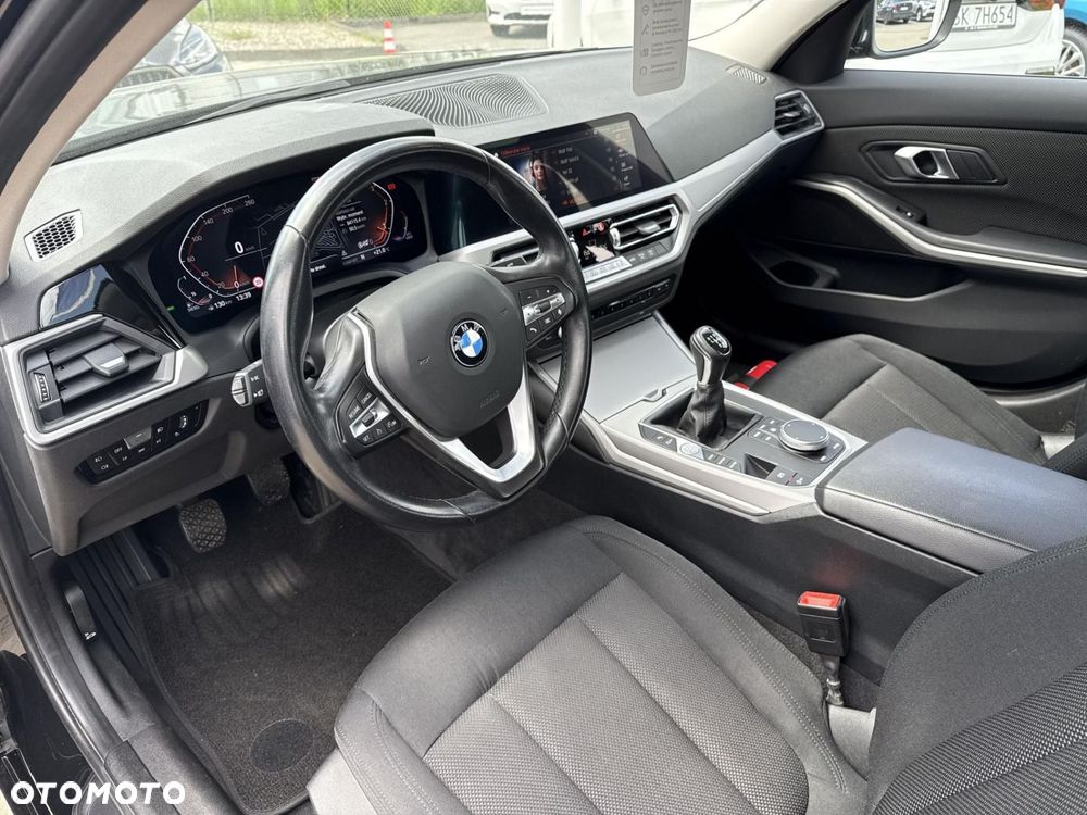 BMW Seria 3 318d Advantage - 5