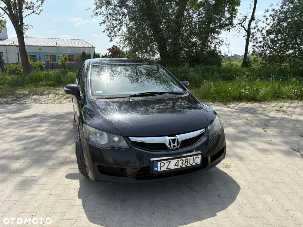 Honda Civic 1.8 Comfort - 1