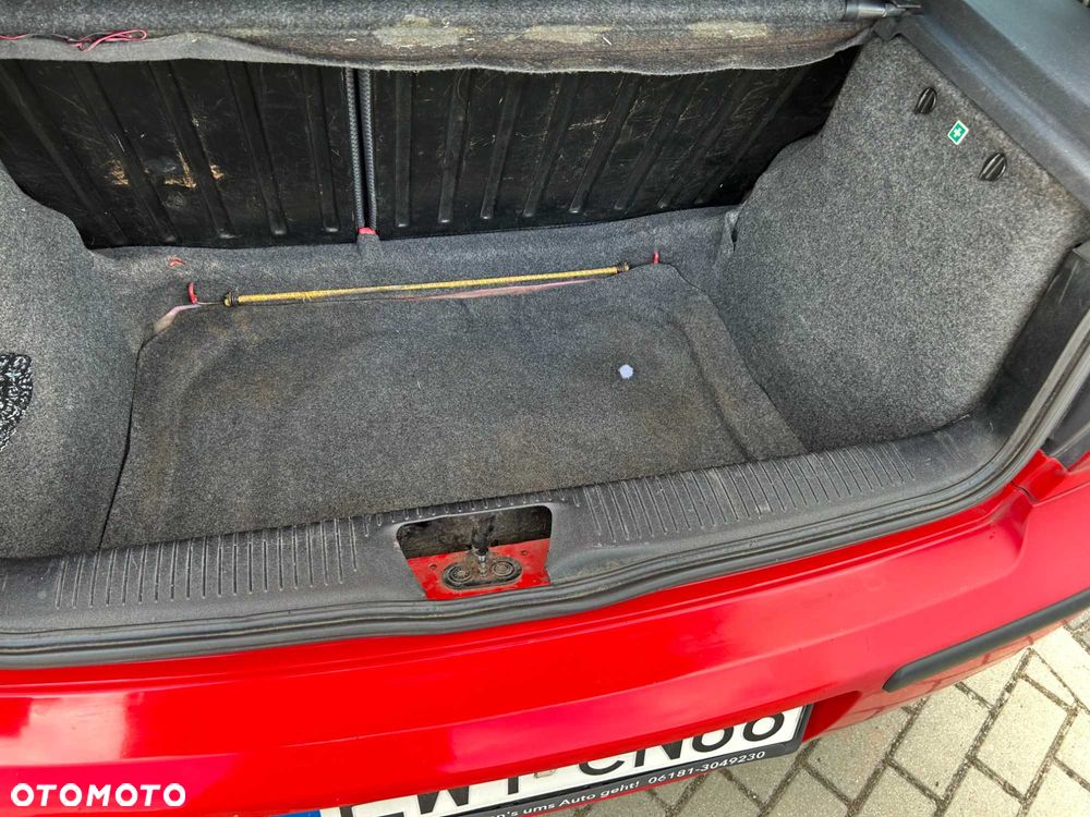 Volkswagen Polo - 6