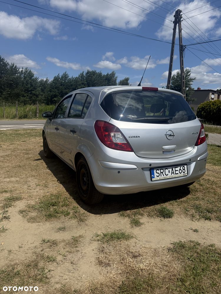Opel Corsa - 4