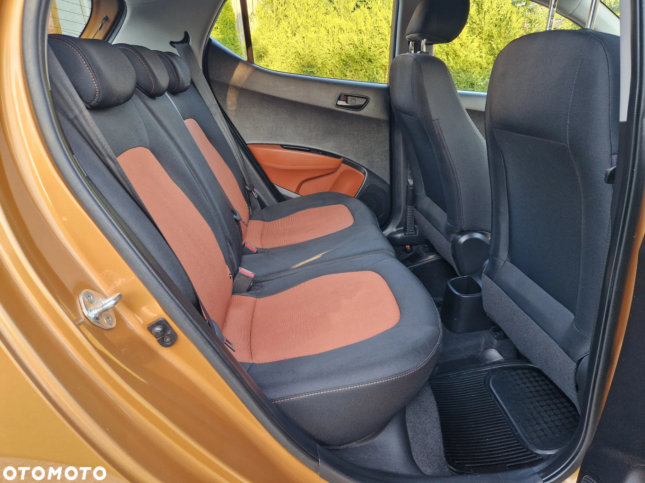 Hyundai i10 1.0 Fifa World Cup Edition - 22