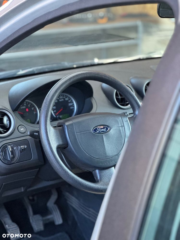 Ford Fiesta 1.4 Viva X - 18