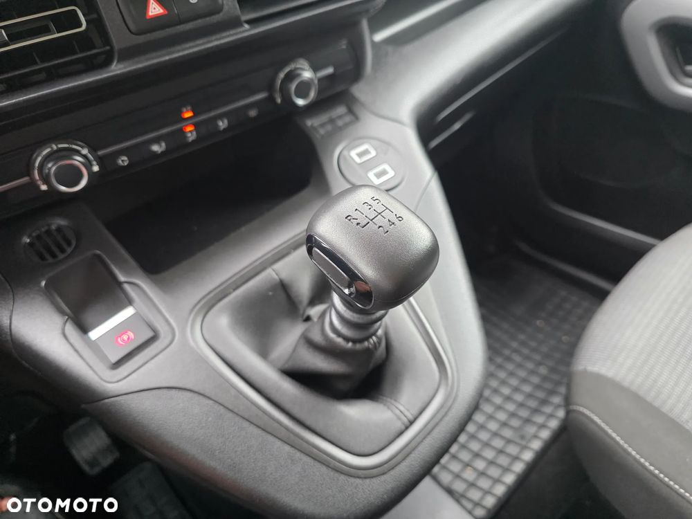 Toyota Proace City Verso 1.5 D-4D Business - 19