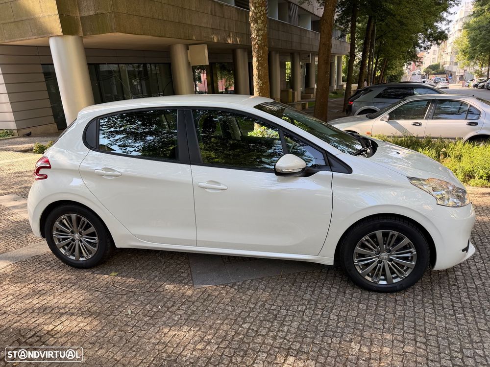 Peugeot 208 PureTech 68 Like - 10