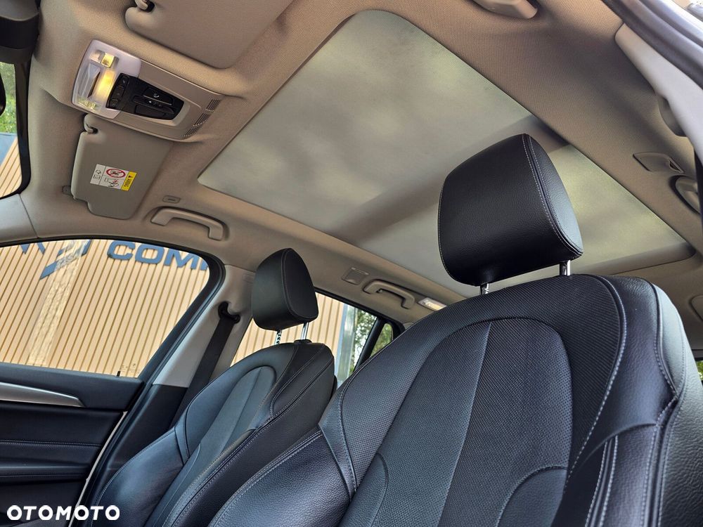 BMW X1 - 15
