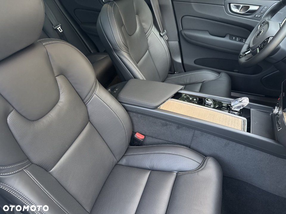 Volvo XC 60 - 20