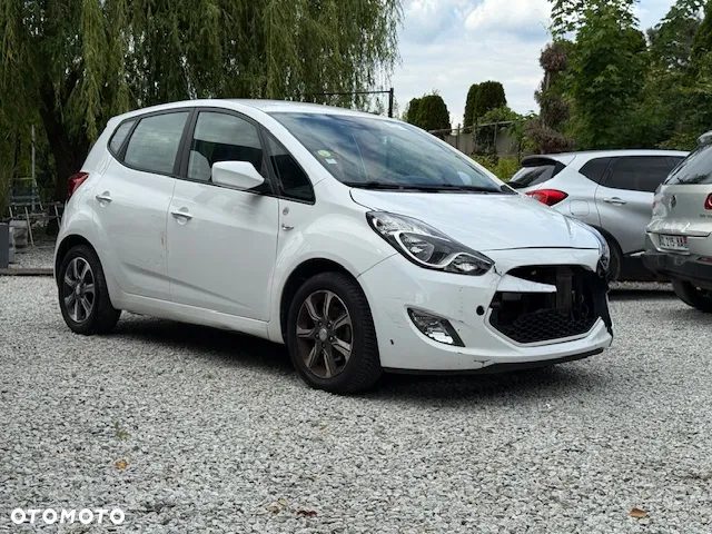 Hyundai ix20 1.6 CRDi blue Trend - 18