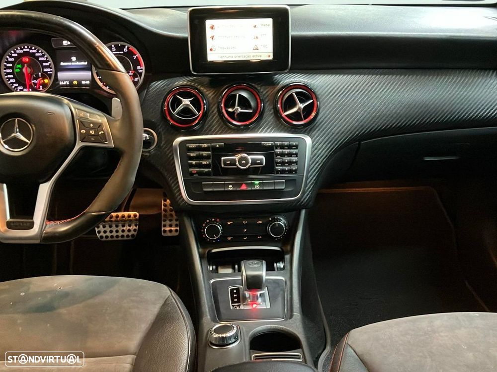 Mercedes-Benz A 45 AMG 4-Matic - 9