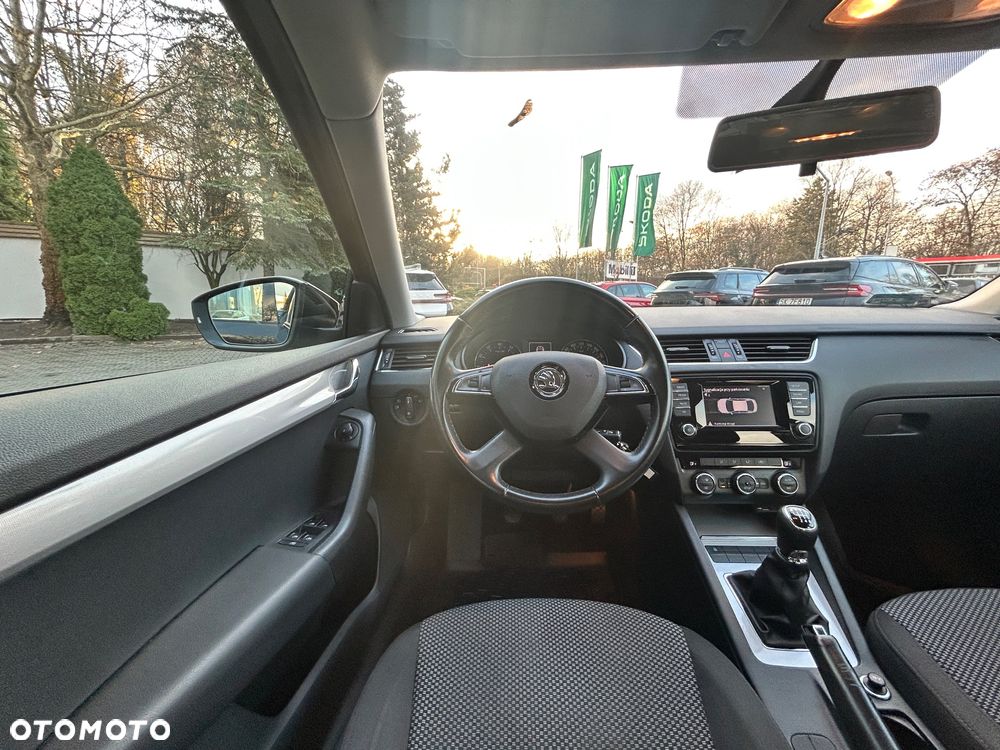 Skoda Octavia 1.4 TSI Ambition - 14