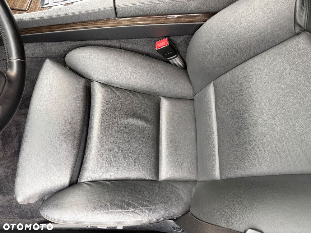 BMW Seria 7 730d - 30