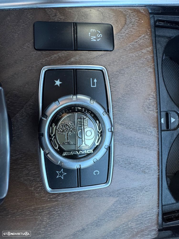 Mercedes-Benz E 300 Bluetec Hybrid Avantgarde - 17