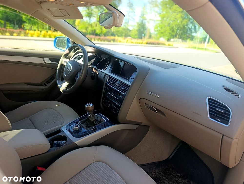 Audi A5 Limousine - 11