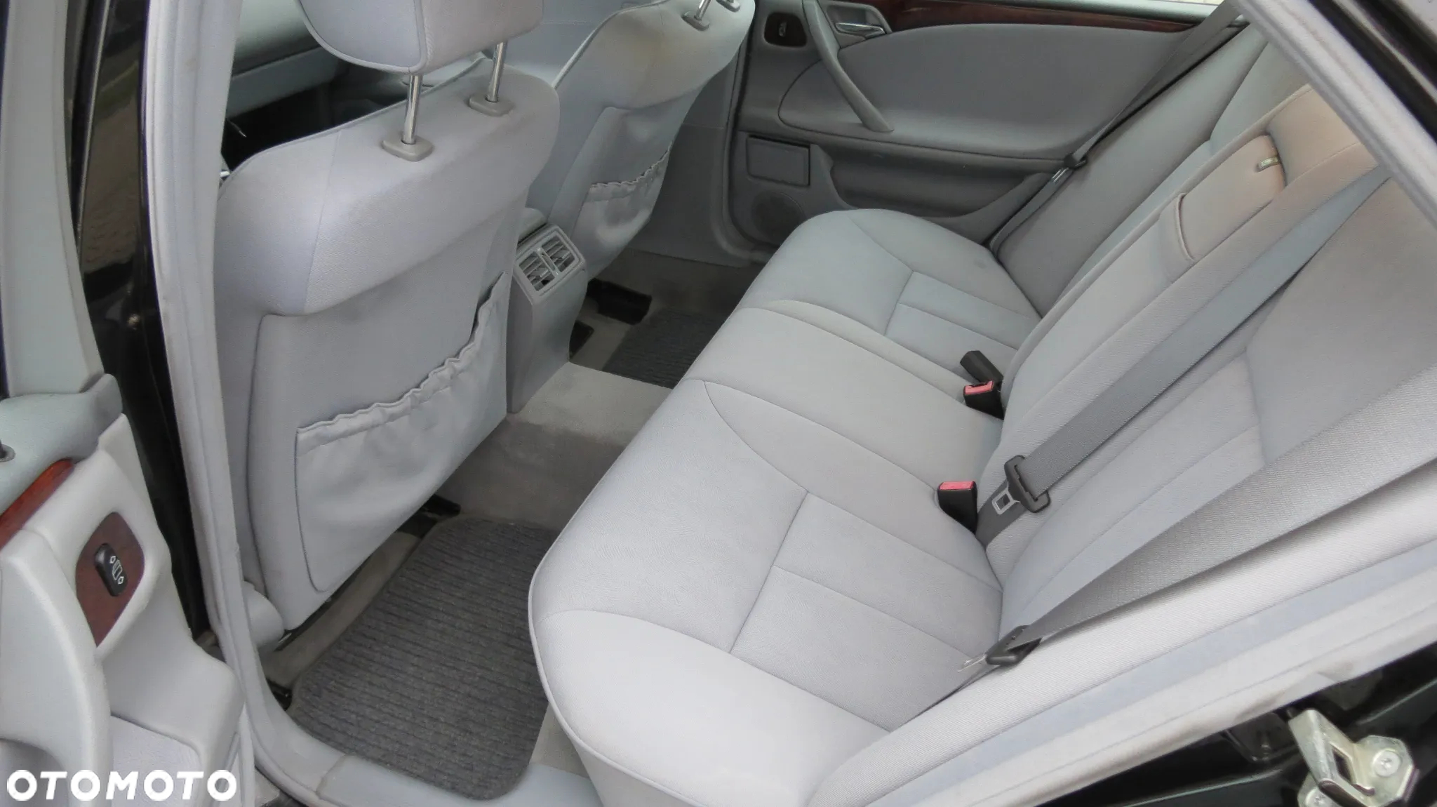Mercedes-Benz Klasa E 280 4 Matic Avantgarde - 10