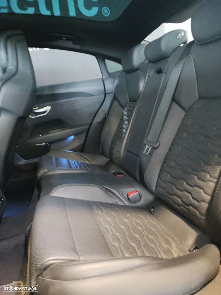 Audi e-tron GT quattro - 7