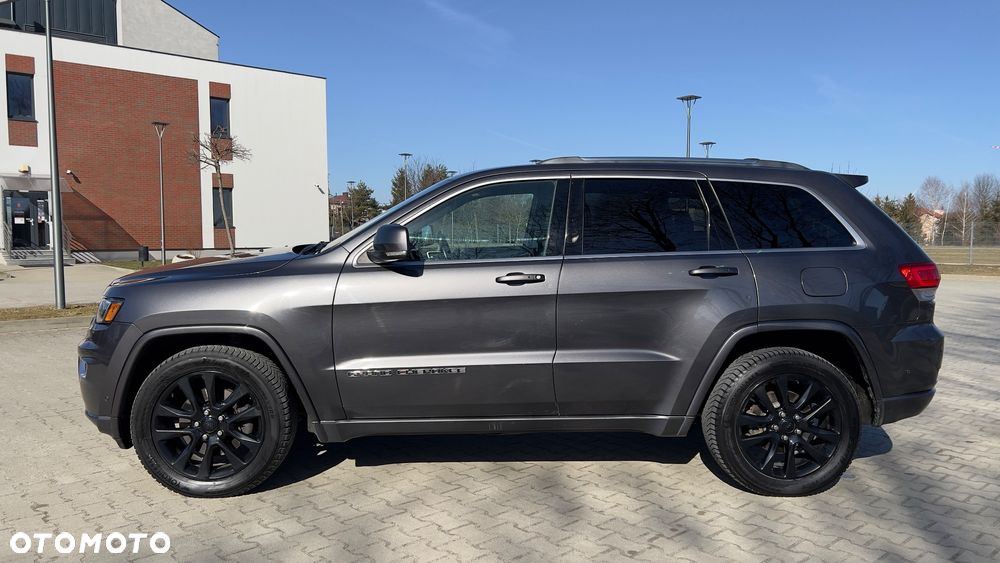 Jeep Grand Cherokee 5.7 V8 HEMI Summit - 2