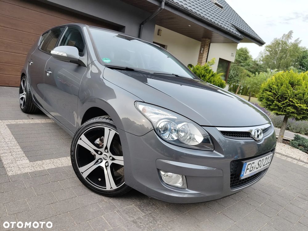 Hyundai i30 1.4 Blue Comfort - 1