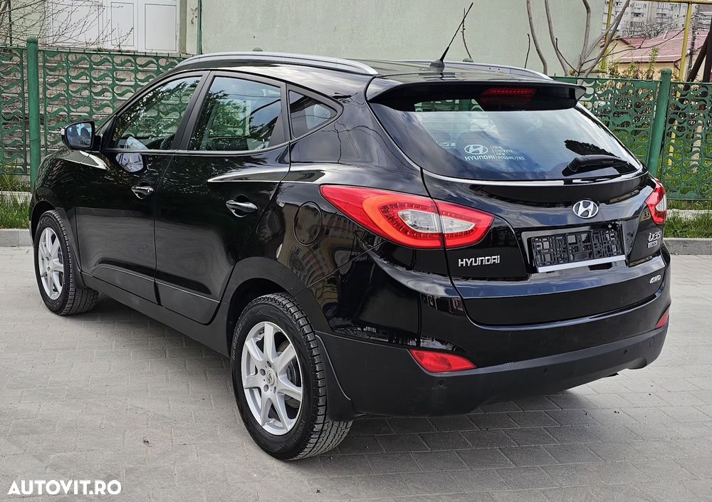 Hyundai ix35 2.0 CRDI 4WD Style - 3