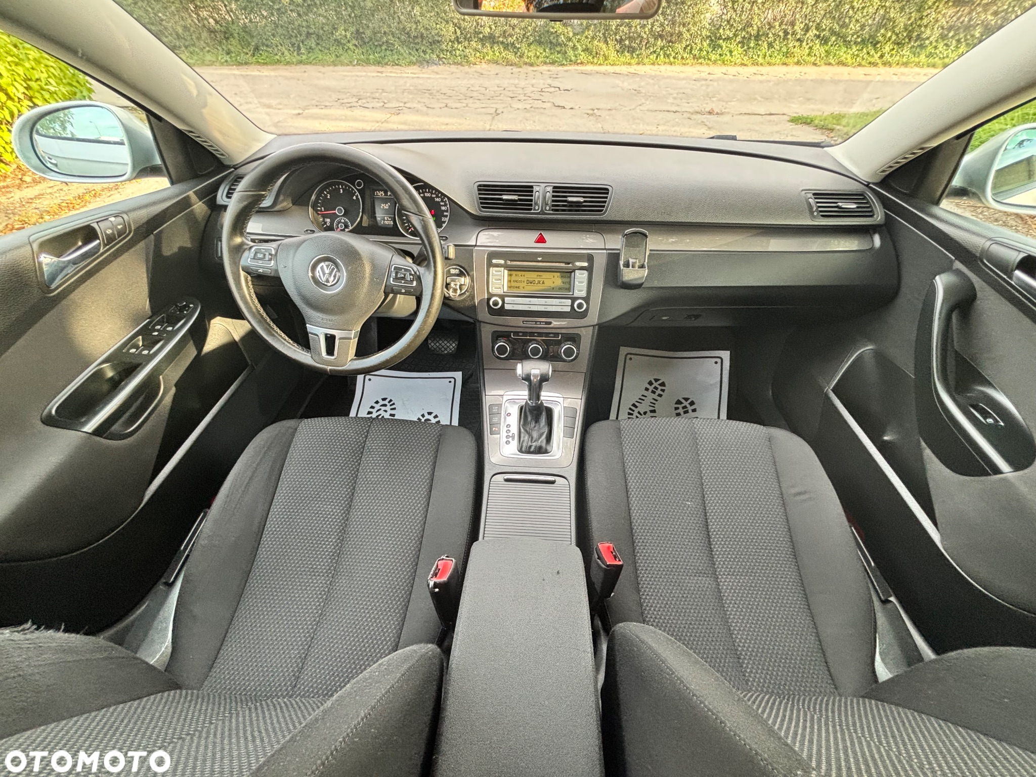 Volkswagen Passat 2.0 TDI Comfortline DSG - 24