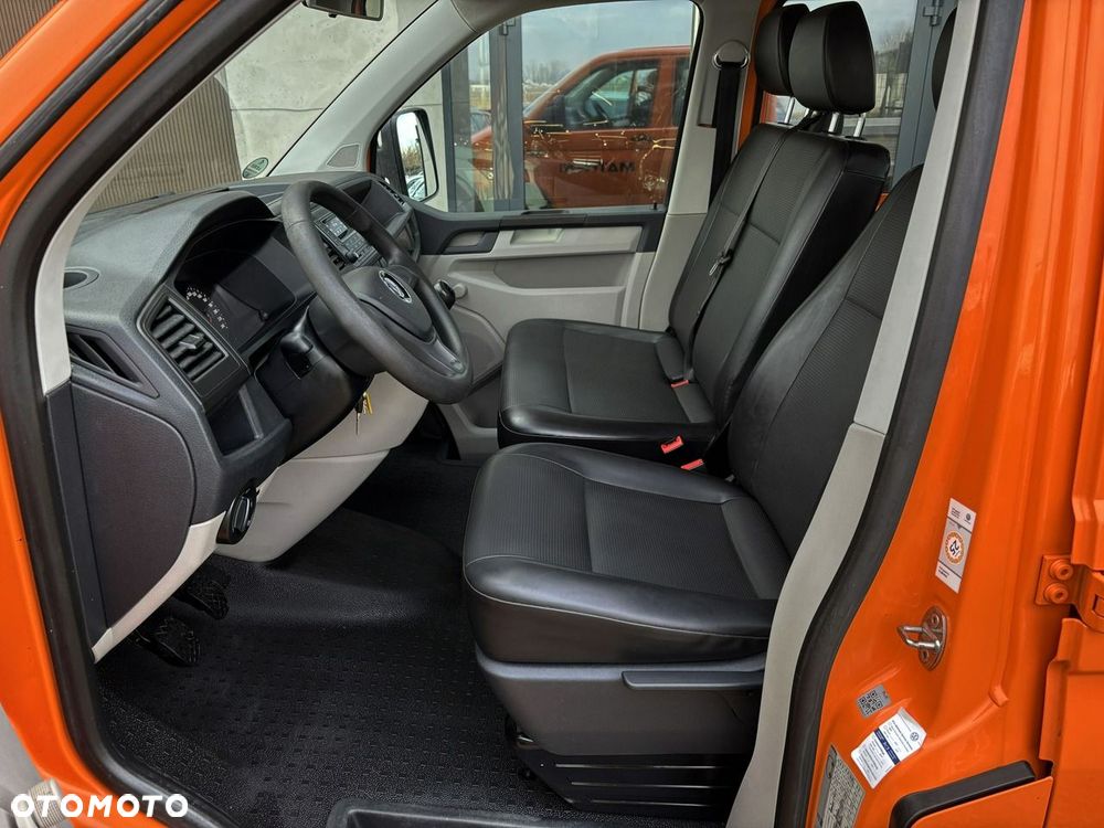 Volkswagen Transporter - 13