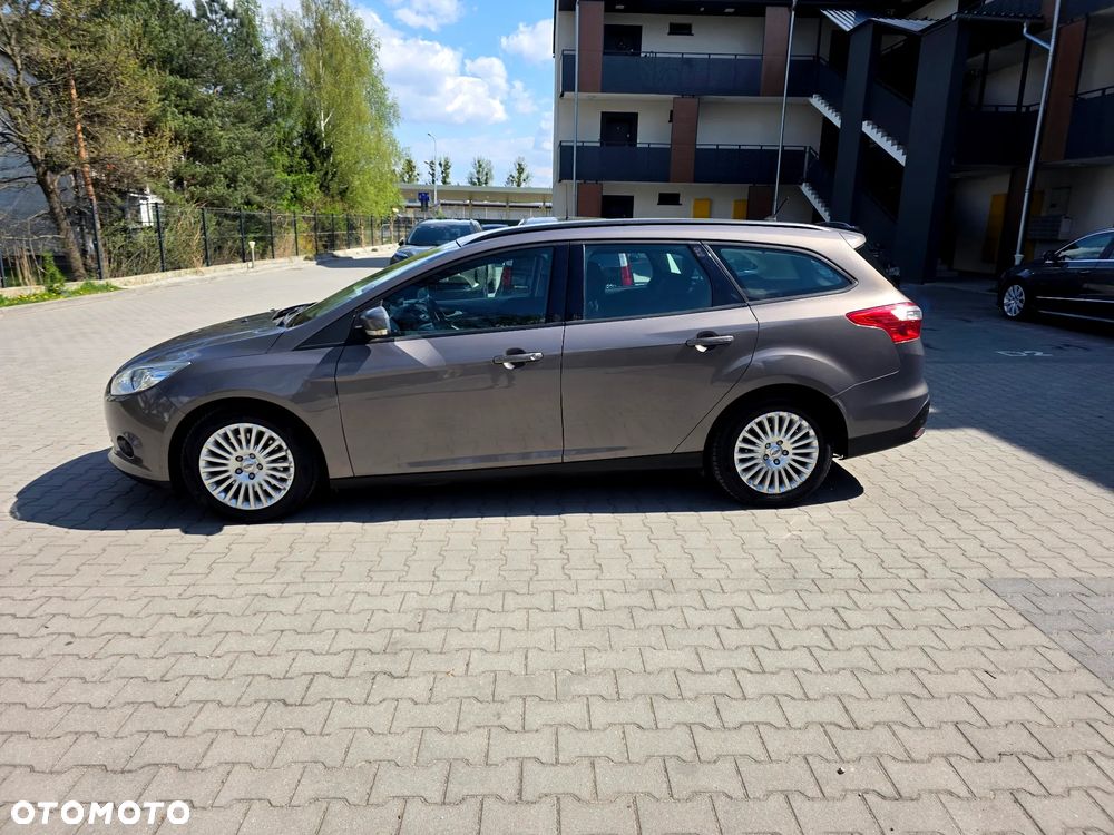 Ford Focus 2.0 TDCi DPF Titanium - 8
