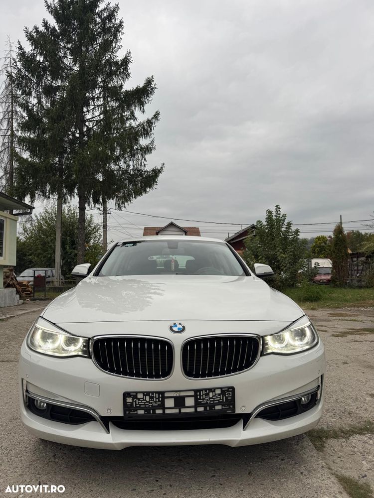 BMW Seria 3 320d xDrive Luxury Line - 2