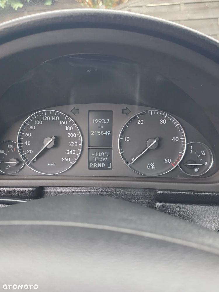 Mercedes-Benz Klasa C 220 CDI Automatik - 12