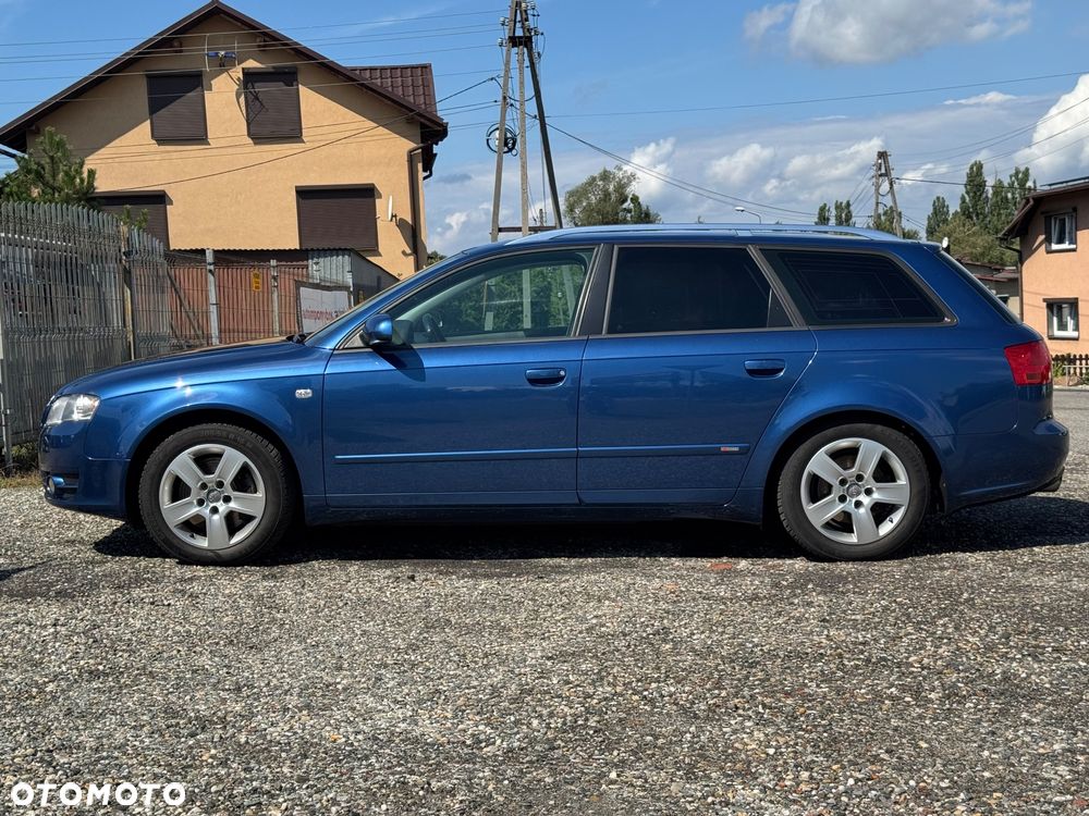 Audi A4 Avant 2.0 T FSI - 13