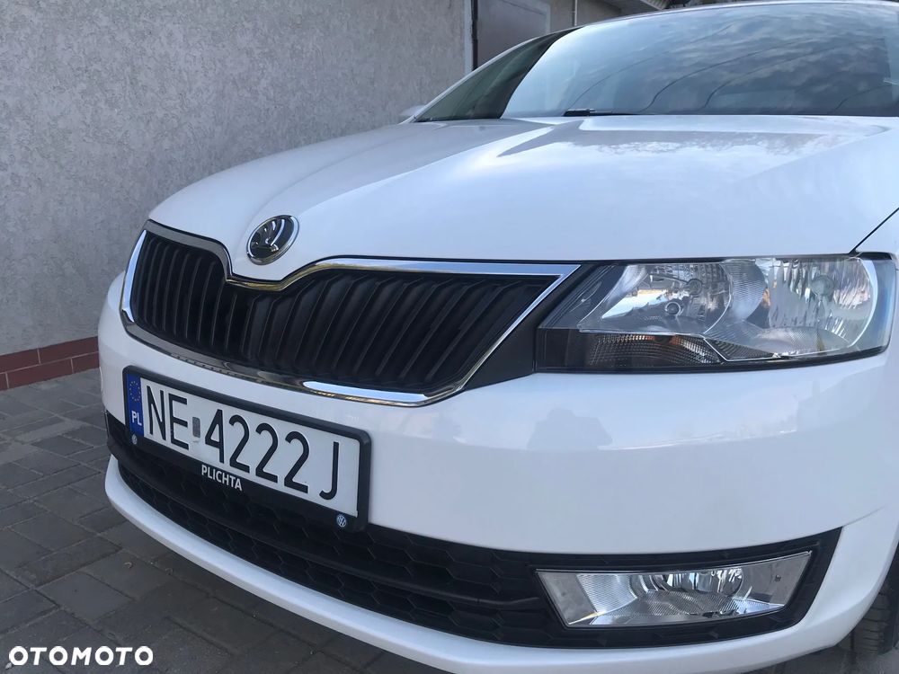 Skoda RAPID 1.2 TSI Edition - 17