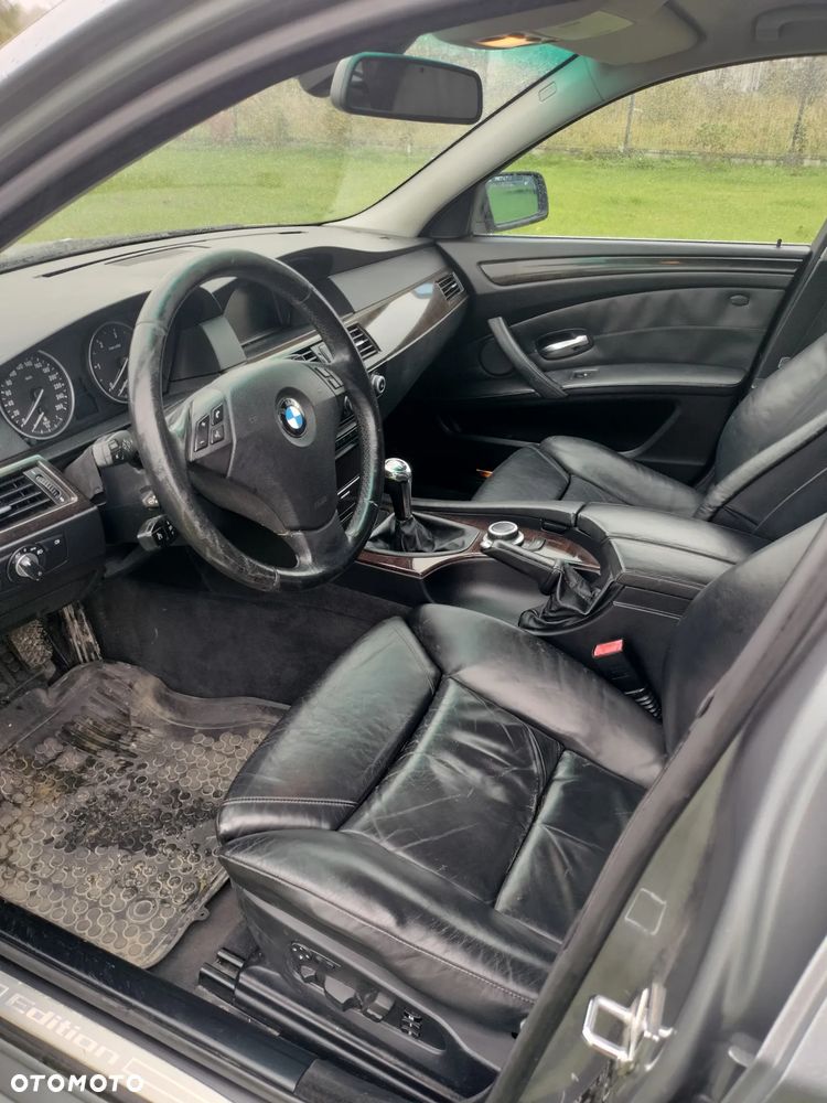 BMW Seria 5 520d - 5