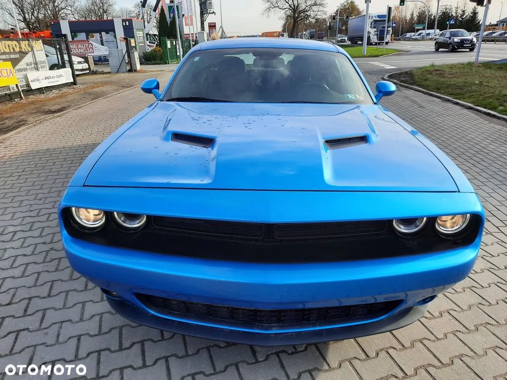 Dodge Challenger 3.6 SXT - 3