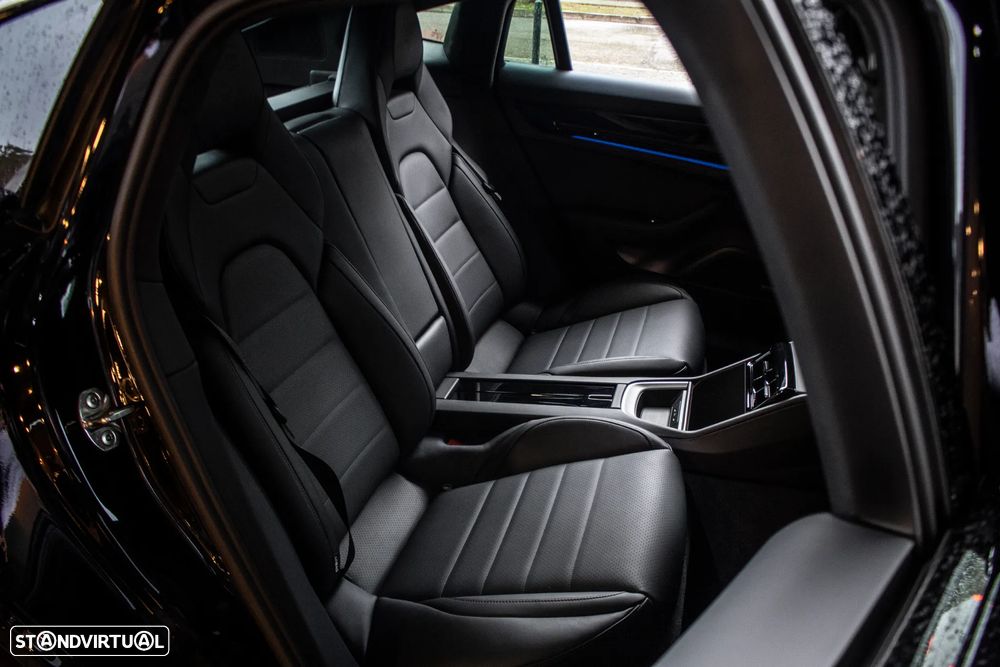 Porsche Panamera 4S E-Hybrid - 37