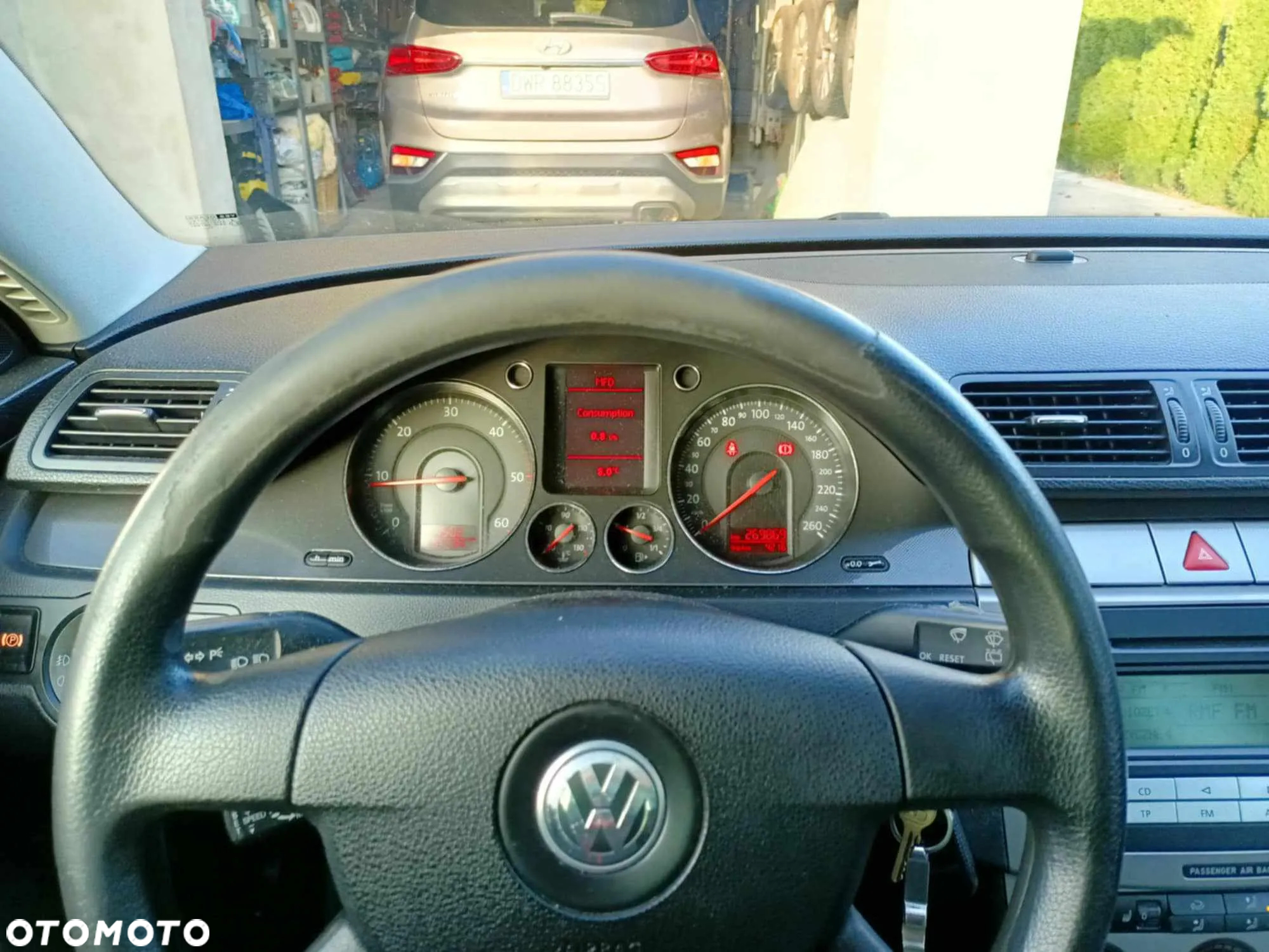 Volkswagen Passat - 20