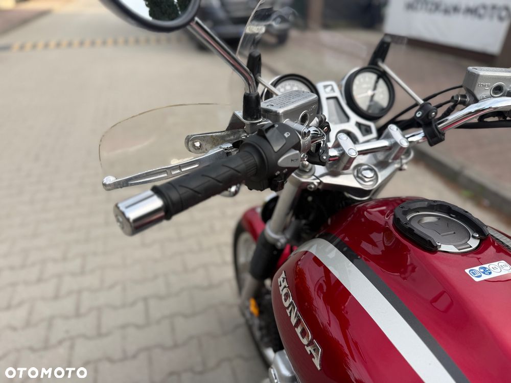 Honda CB - 25