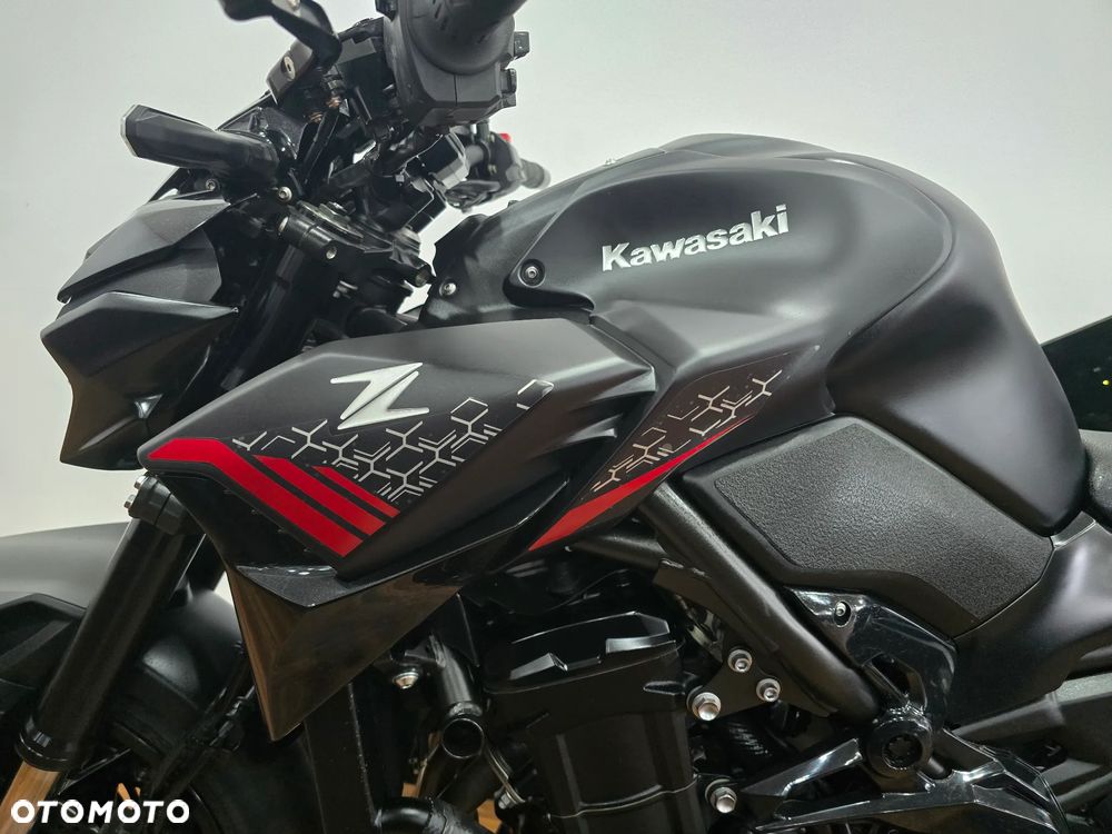 Kawasaki Z - 13
