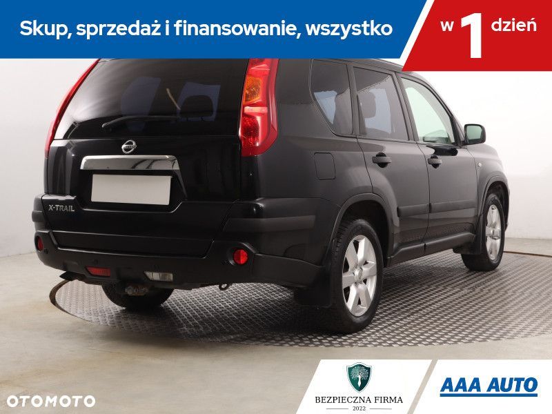 Nissan X-Trail - 7