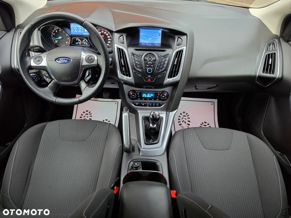 Ford Focus 1.6 EcoBoost Start-Stopp-System Titanium - 31