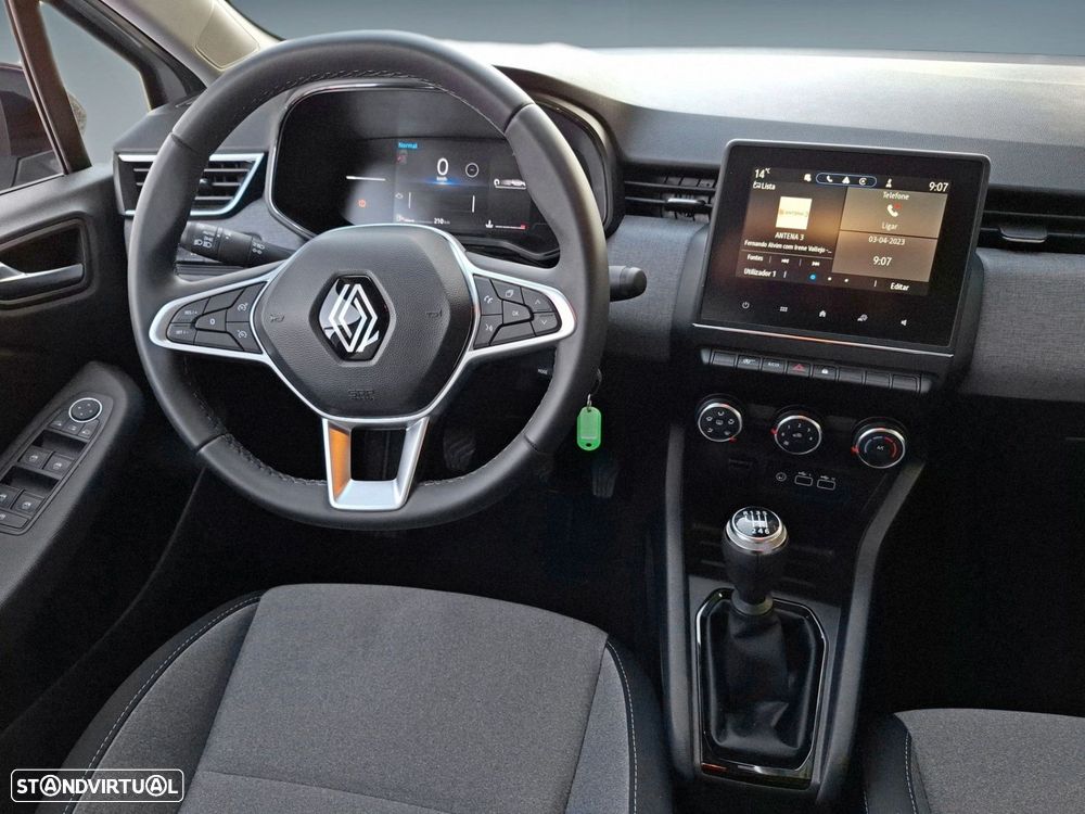 Renault Clio 1.0 TCe Evolution — fotografia 13