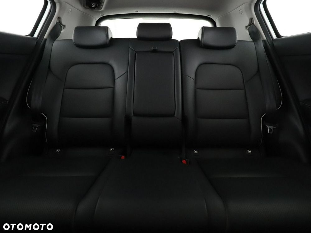 Kia Sportage 1.6 CRDI MHEV Black Edition 4WD DCT - 19