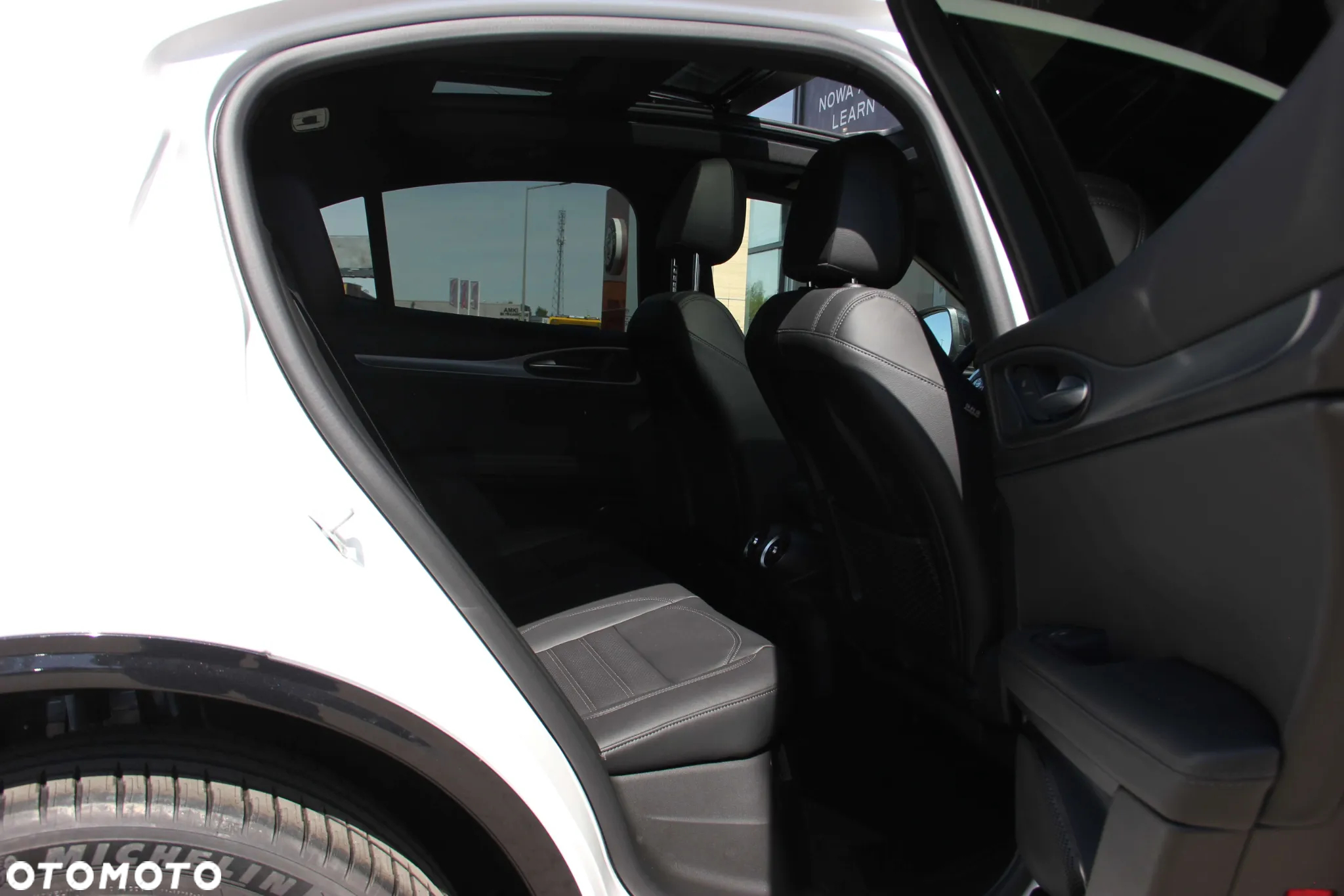 Alfa Romeo Stelvio 2.0 Turbo Veloce Q4 - 12