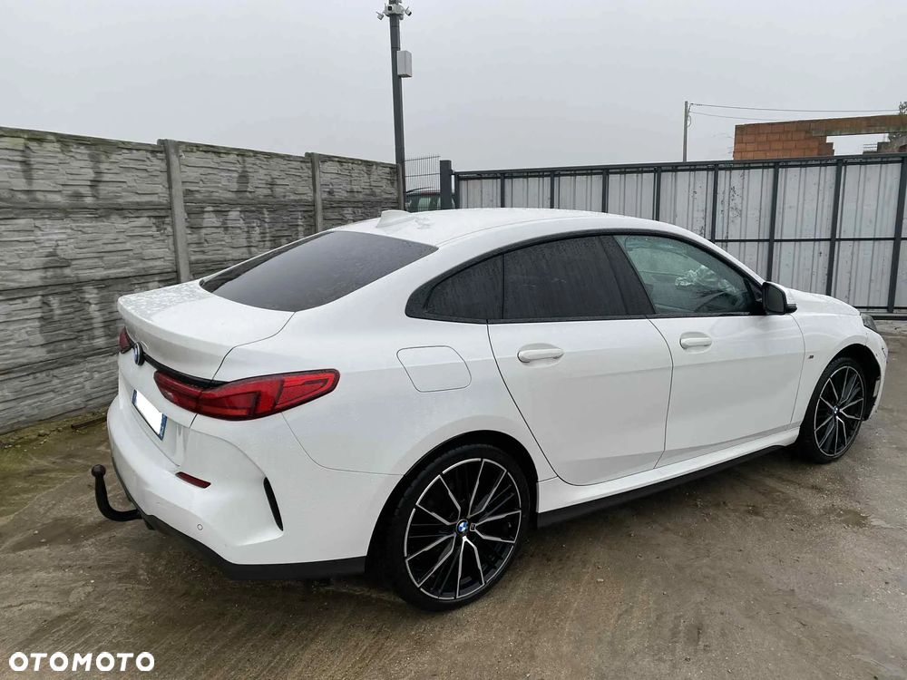 BMW Seria 2 218i M Sport - 6