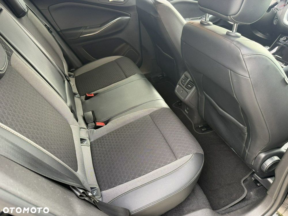 Opel Grandland X 1.6 D Start/Stop INNOVATION - 22