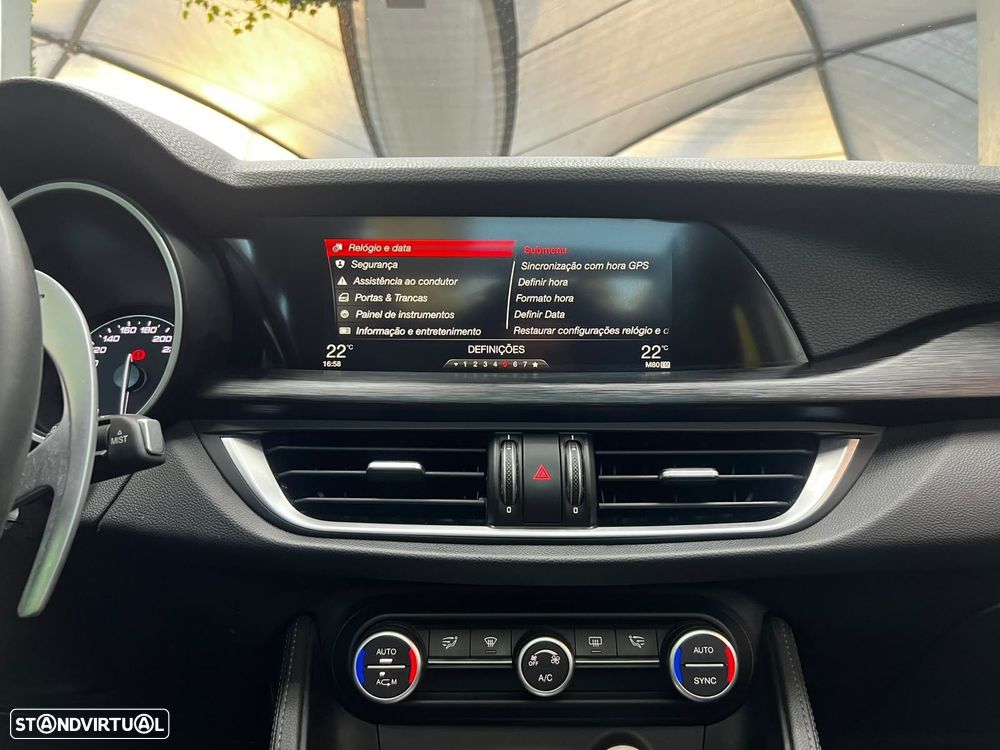 Alfa Romeo Stelvio 2.2 D TI AT8 - 42