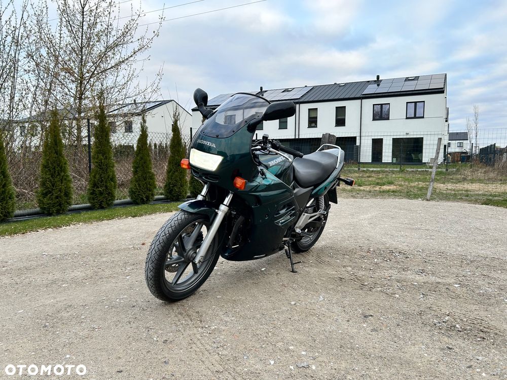 Honda CB - 9