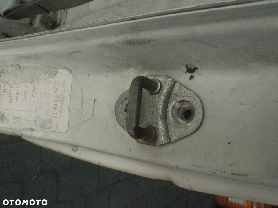 rygiel ogranicznik zamek drzwi piaggio porter - 1