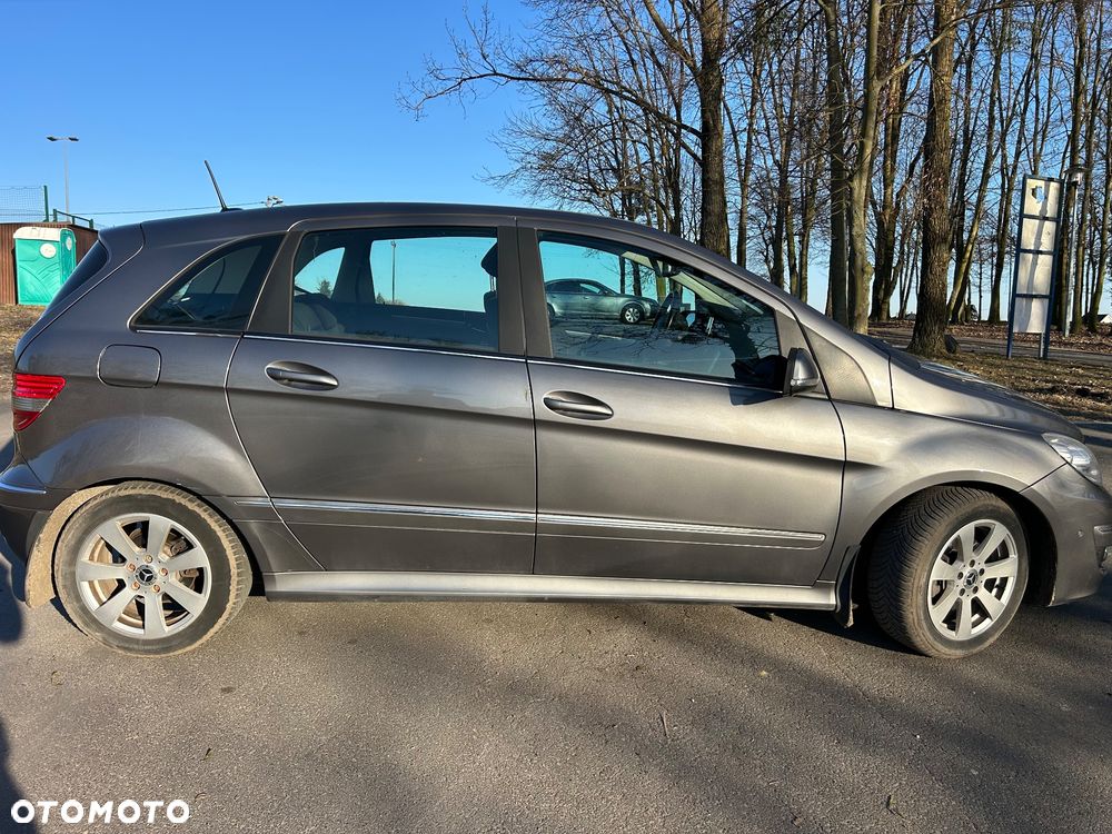 Mercedes-Benz Klasa B 180 CDI DPF Autotronic Special Edition - 7