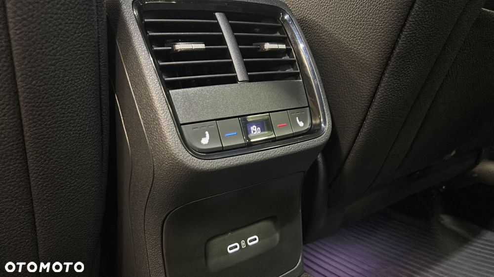 Skoda Octavia 1.5 TSI mHEV Sportline DSG - 21