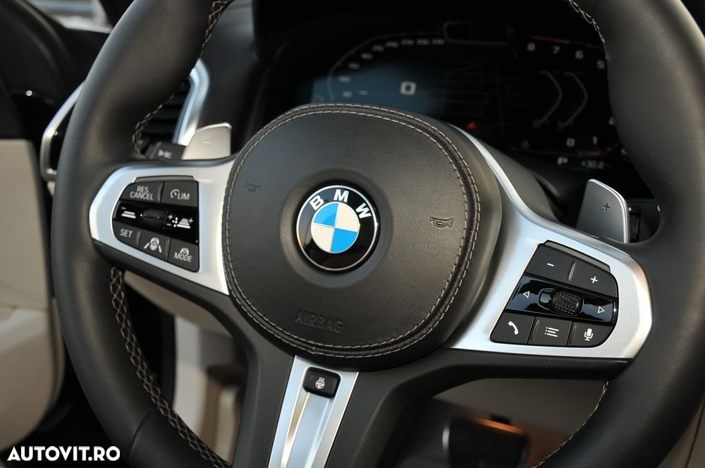 BMW Seria 8 840i - 16