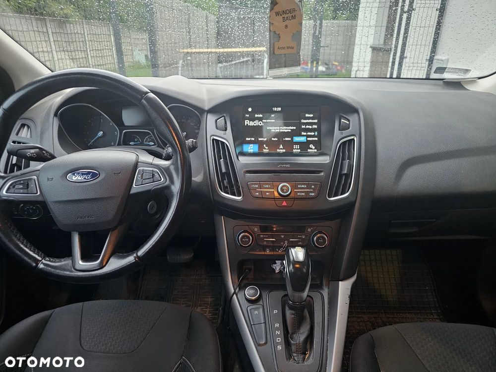 Ford Focus - 9